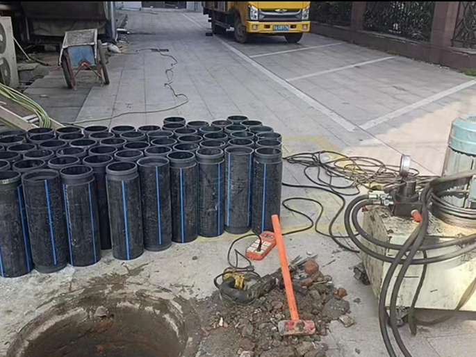 安州PE置换管厂家 DN315置换管 非开挖管短管置换